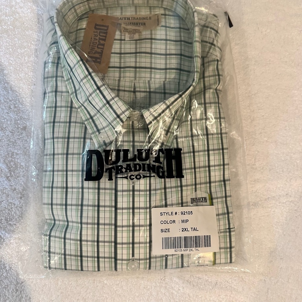 NEW Duluth Trading Wrinkle Fighter 2XL TALL Relax Fit Button Down Multicolor